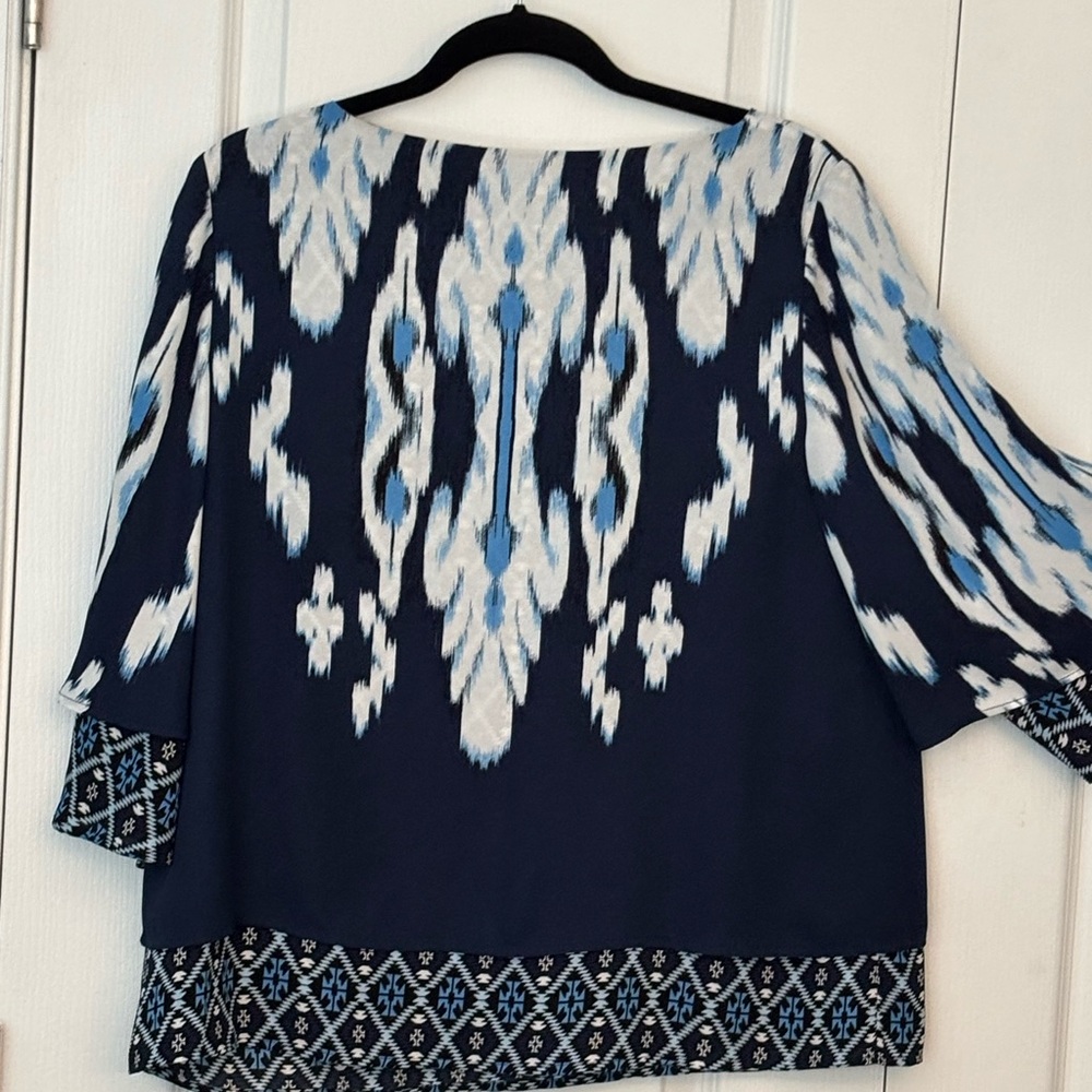 Chico's Blue and White 3/4 Sleeve Boxy Blouse